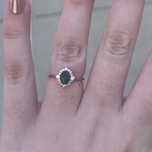 Elegant Green Stone Gold Ring